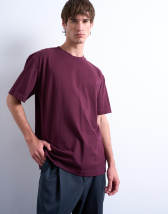Topman relaxed fit t-shirt in dark burgundy