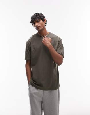 Topman relaxed fit t-shirt in khaki-Green