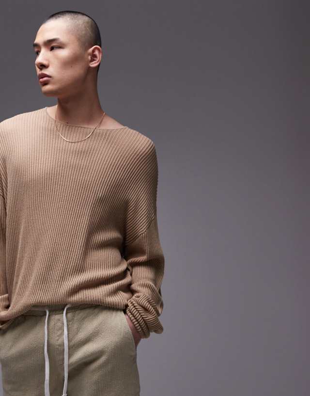 Topman - relaxed long sleeve knit jumper in camel