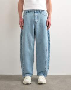 Rigid barrel jean in light wash