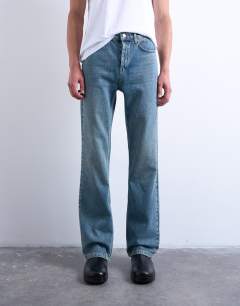 Rigid flare jean in mid wash
