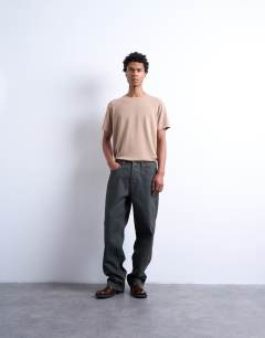 Rigid straight leg jean in brown coated