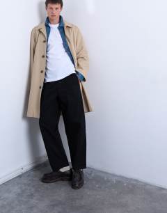 Ripstop taper leg trouser with seam detail in black