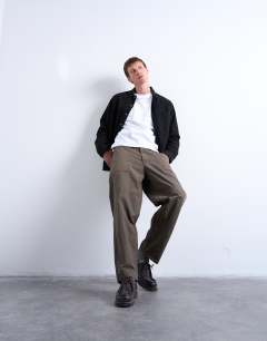 Ripstop taper leg trouser with seam detail in khaki