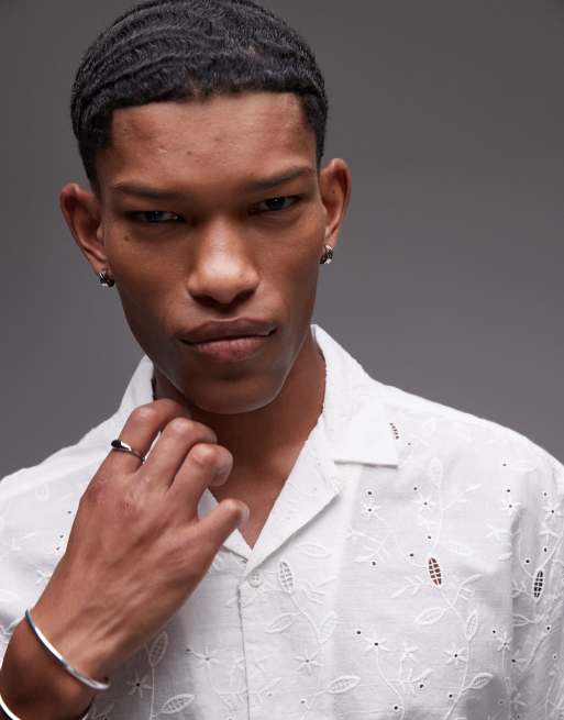 Topman - Ruimvallend geborduurd overhemd met korte mouwen en reverskraag in wit, 3 van 4