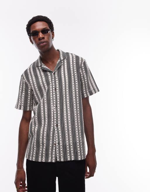 Topman - Ruimvallend gehaakt gestreept overhemd met korte mouwen in zwart en wit