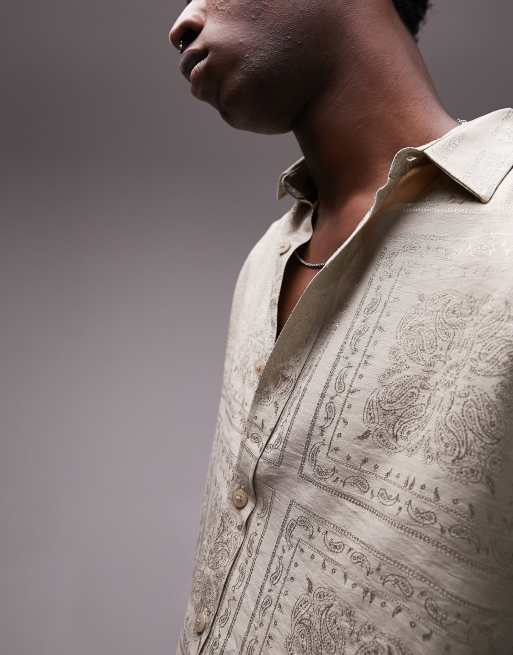 Topman - Ruimvallend overhemd met bandana-jacquard en korte mouwen in stone, 2 van 4