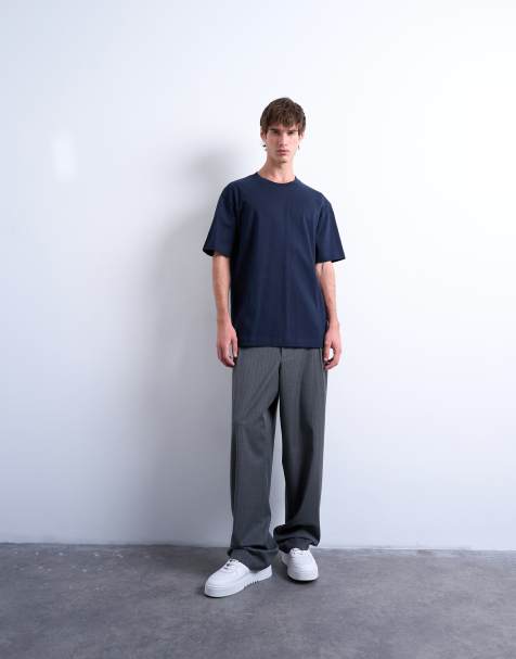 Topman - Ruimvallend T-shirt in donker marineblauw - view 1