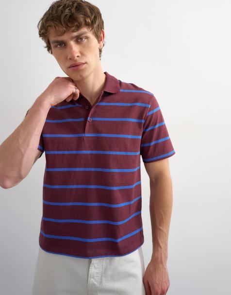 Topman - Ruimvallende gestreepte polo met cropped pasvorm in donker bordeauxrood - view 1