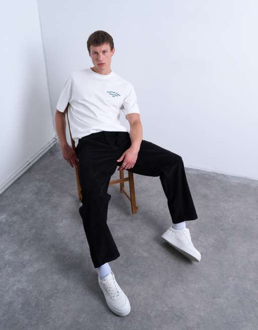 Topman – Schmal zulaufende Cordhose in Schwarz, 2 von 5