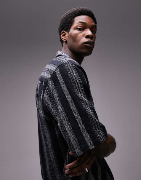 Topman short sleeve relaxed revere textured striped shirt in black - view 1