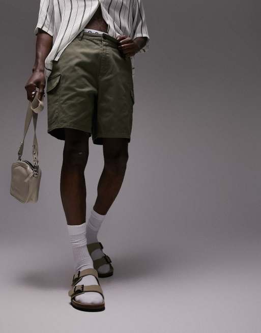 Mens pleated store cargo shorts