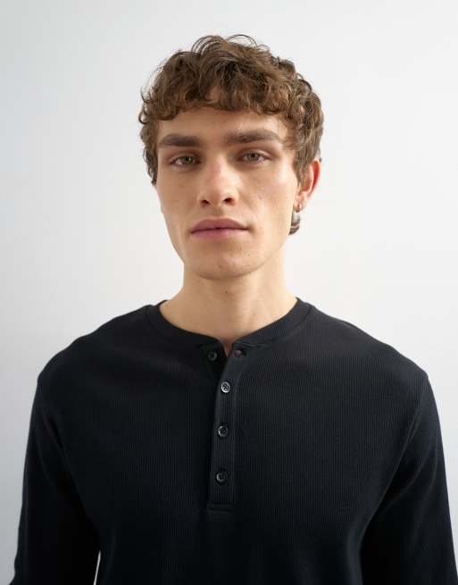 Topman Slim Fit Langarm-Ripp-Henley-T-Shirt in Schwarz, 4 von 5