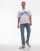 Thumbnail 1 van 5