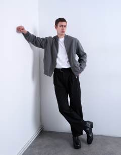 Model wearing Smart knitted bomber jacket in grey