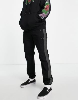 Topman straight cut and sew skinny jogger with zip pocket in black - ASOS Price Checker