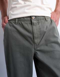 Model wearing Straight fit herringbone trouser in khaki
