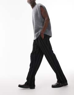 Straight fit jogger with textured stripe in black