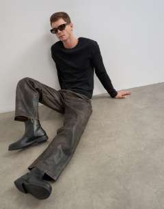 Model wearing Straight fit real leather trouser in espresso brown