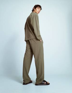 Topman straight fit seersucker jogger in khaki