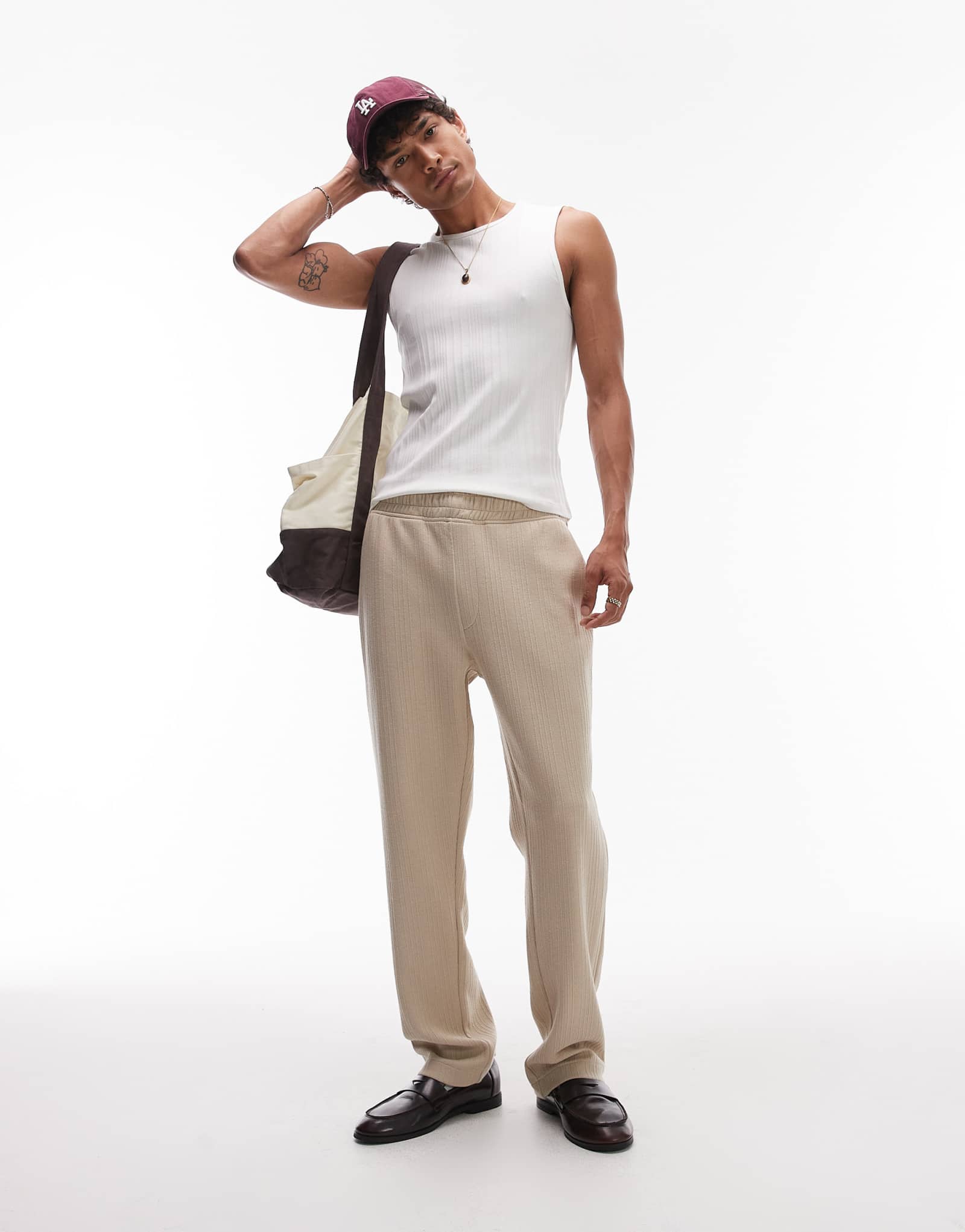 Спортивные брюки прямого кроя Topman с фактурной полосой цвета экрю