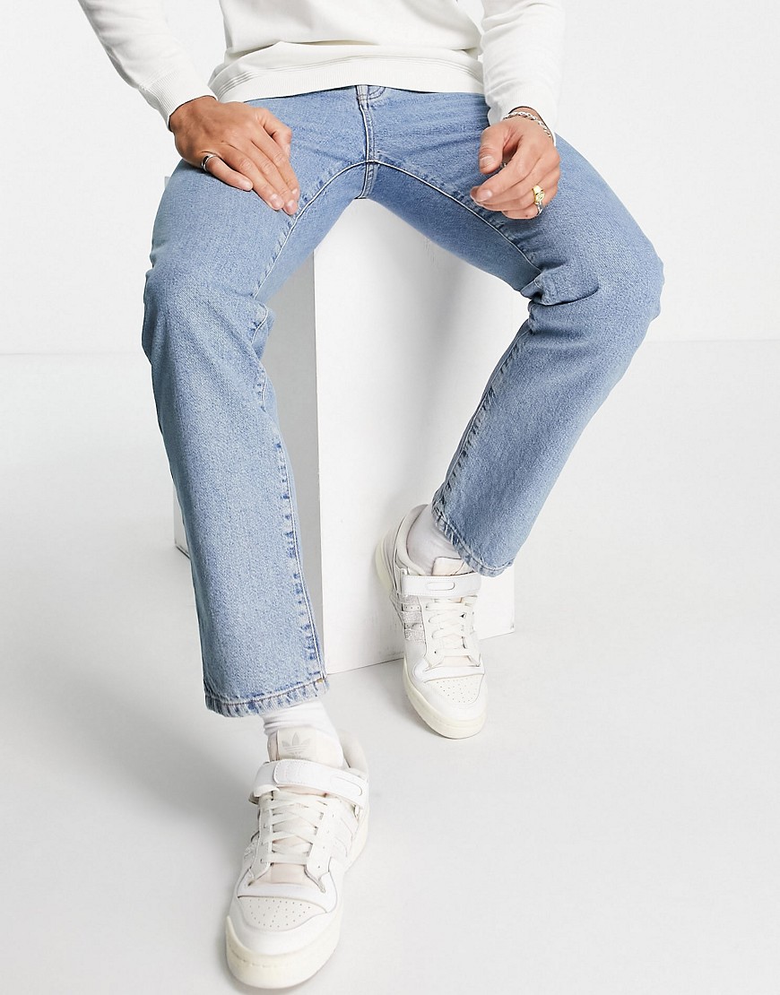 Topman straight jeans in mid wash-Blues