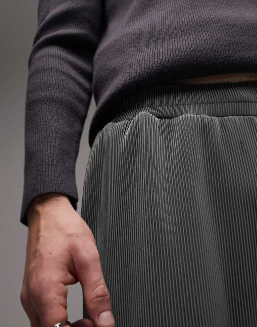 Topman straight plisse sweatpants in charcoal, 2 of 5