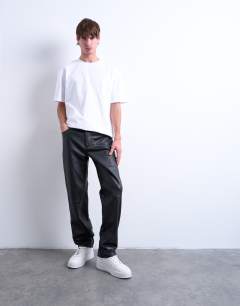 Model wearing Straight real leather trouser in black