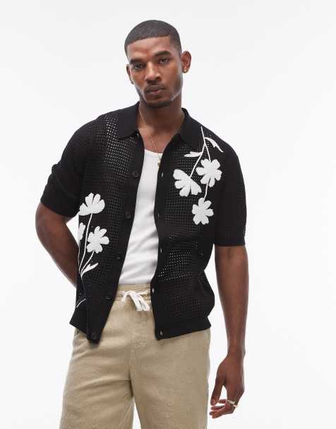 Topman – Strick-Polohemd in Schwarz mit weißer Applikation, Reverskragen und Knopfleiste - view 1