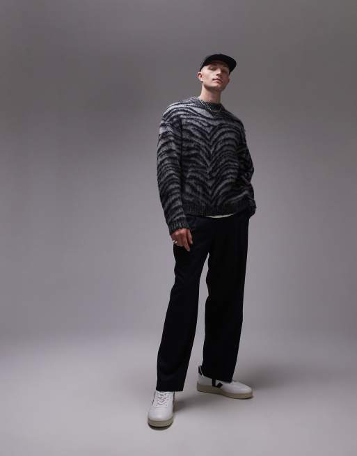 Topman - Strikket trøje med rund hals og sort/hvidt dyreprint i afslappet pasform, 4 af 4