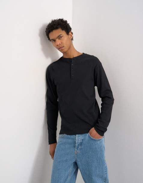 Topman – Svart, ribbad t-shirt i henleystil med klassisk passform - view 1