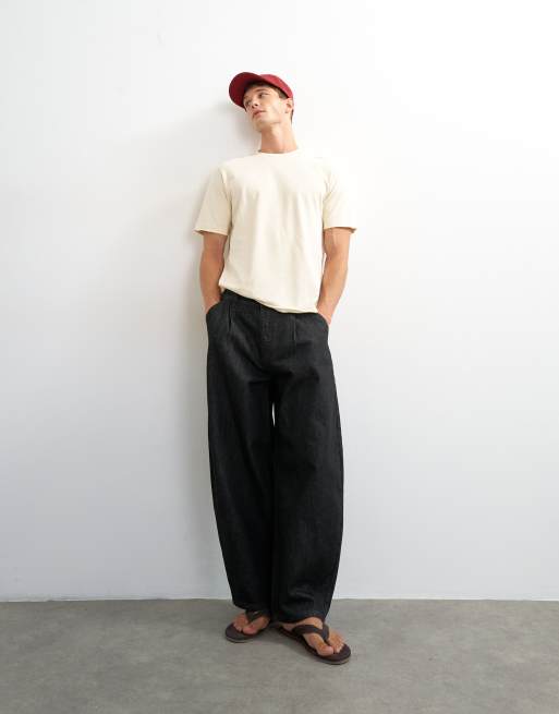 Topman T-Shirt in Ecru mit klassischer Passform, Used-Effekt und offenem Saum, 2 von 5