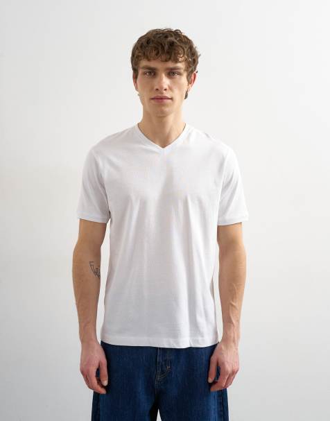 Topman – T-Shirt in Weiß mit klassischer Passform und V-Ausschnitt - view 1