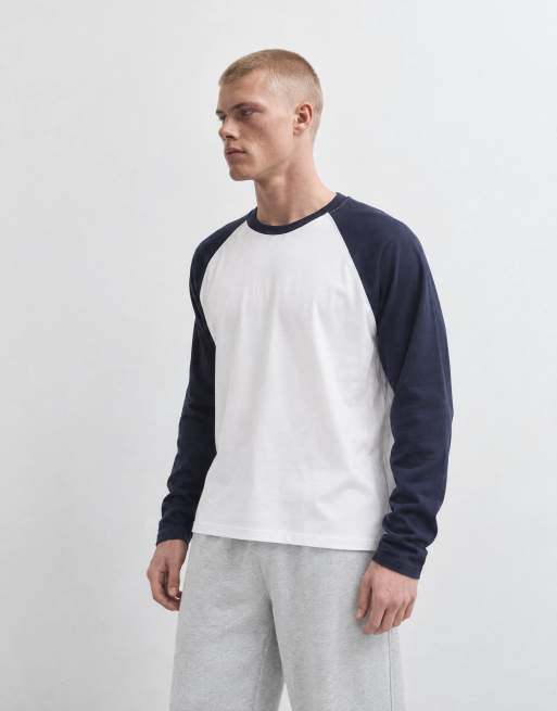 Topman T-shirt med afslappet pasform, cropped, lange raglanærmer i navy og hvid, 9 af 9