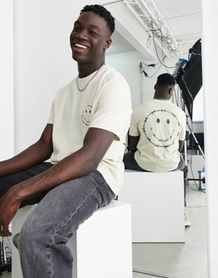 Topman - T-shirt oversize avec imprimé smiley sur le devant et au dos - Écru délavé | ASOS