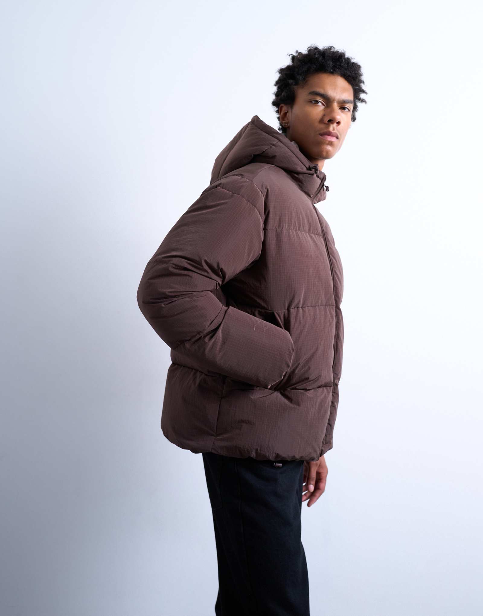 Текстурированный пуховик Topman темно-коричневого цвета