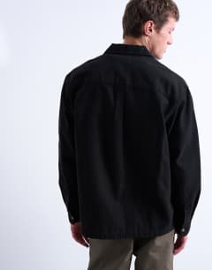 Model wearing Twill overshirt in black