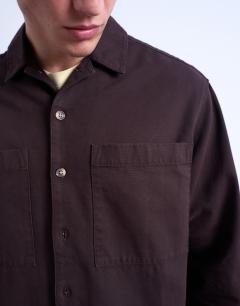 Model wearing Twill overshirt in brown