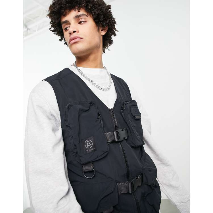 Tactical vest deals fashion asos