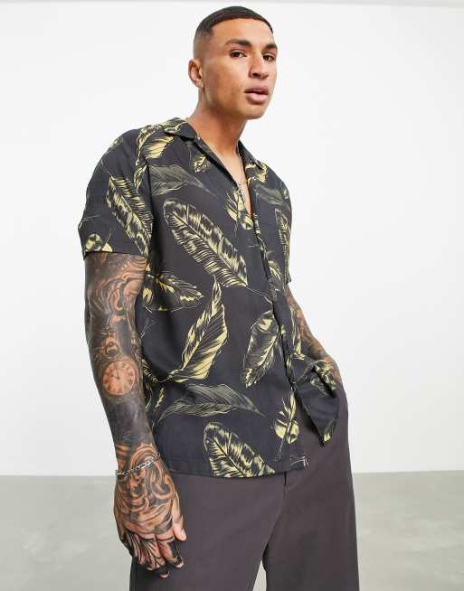 Topman - Viscose overhemd met diepe V-hals en verenprint in zwart 