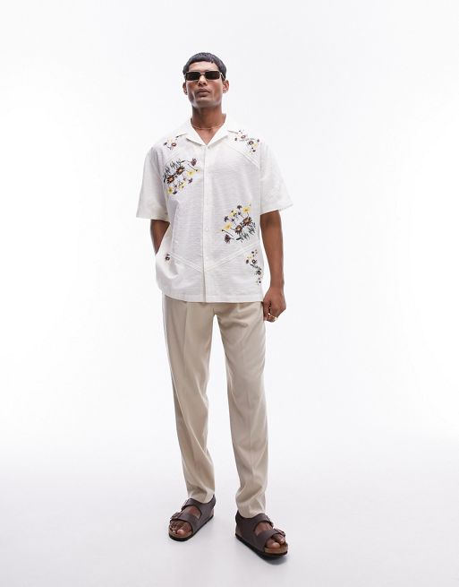 Topman – Vit, kortärmad, dobbyvävd skjorta med blombroderi