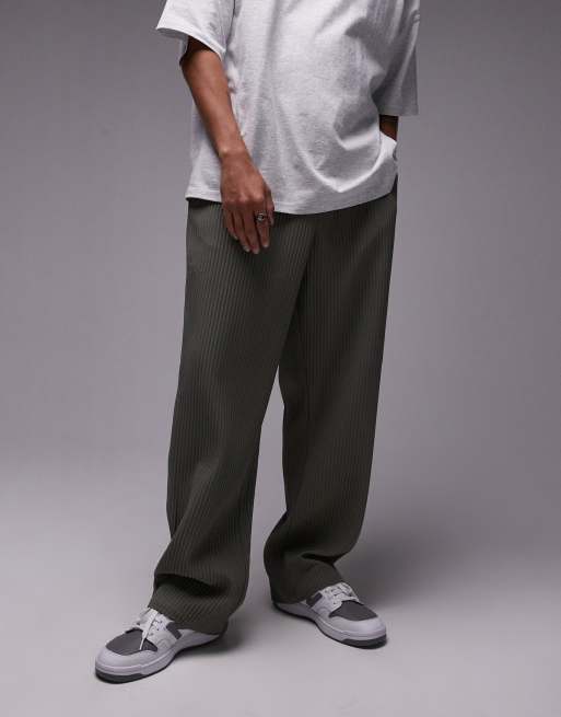 Topman – Weit geschnittene Plissee-Hose in Khaki, 2 von 5