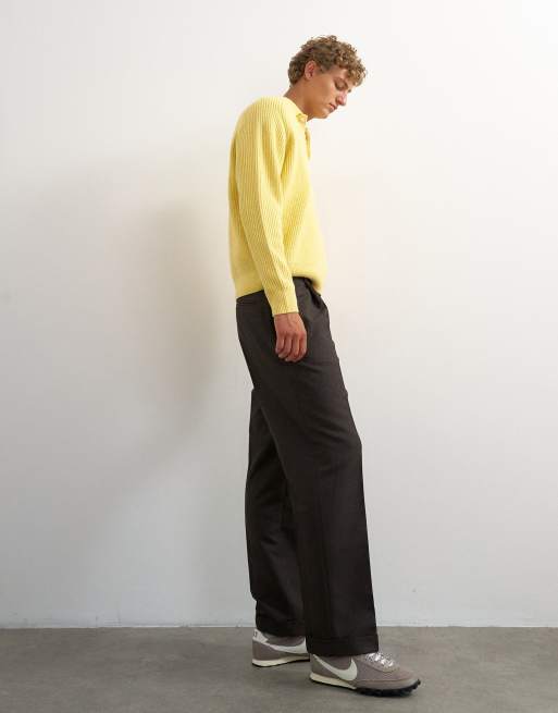 Topman weite Hose mit Mikro-Karomuster und Bundfalten in Braun, 2 von 5