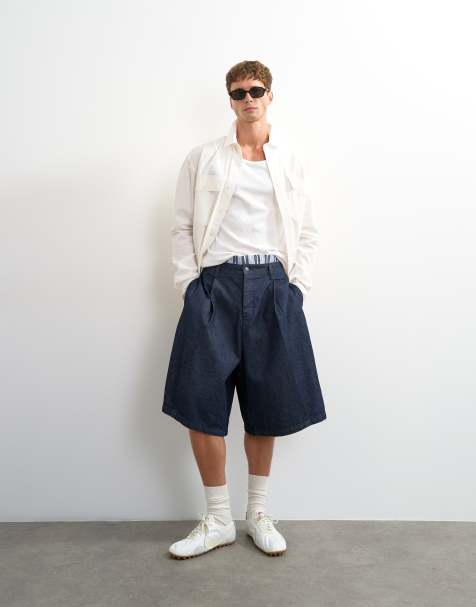 Topman wide leg denim bermuda short with pronounced pleat in mid-wash blue - view 1