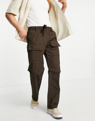 cargo pants side pockets