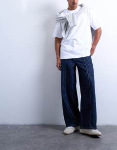 Wide leg jean with seam in stripe