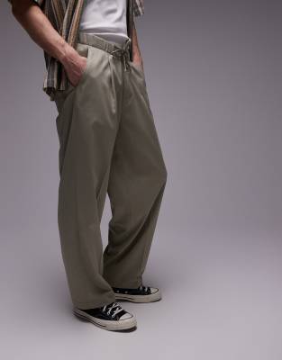 wide leg sweatpants with elastic tie waist in khaki-Green