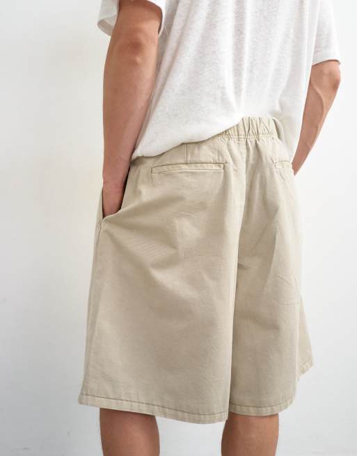 Topman wide leg twill bermuda shorts with pronounced pleat in stone, 5 of 5