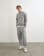 Thumbnail 1 van 5