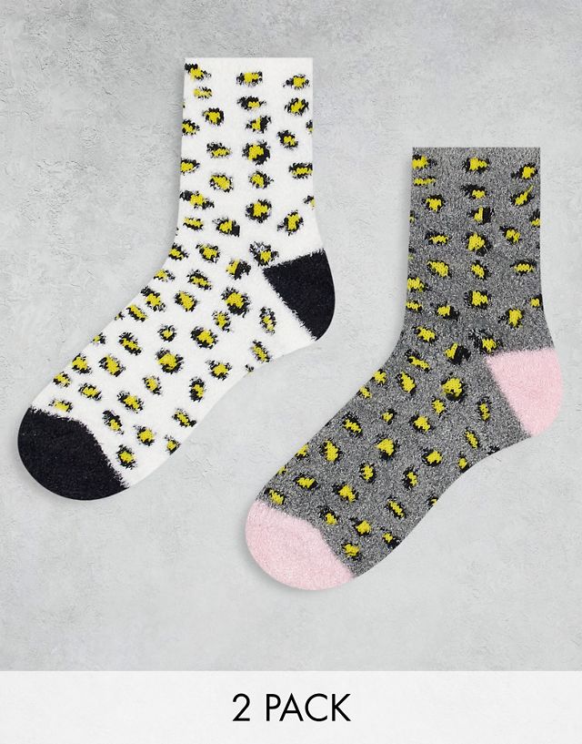 Topshop 2 pack fuzzy socks in leopard print